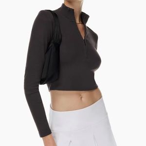 Aritzia Sunday Best half zip long sleeve